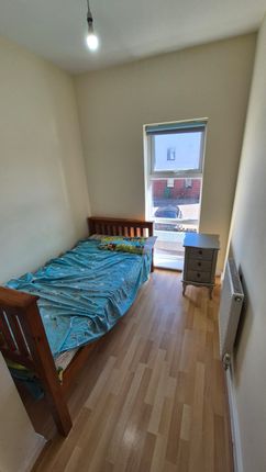 24 Carnival Place, Manchester photo 5