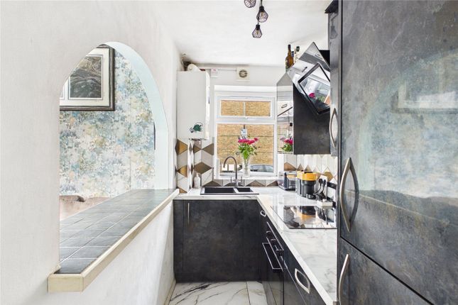 1, 12, Tierney Road, London photo 4