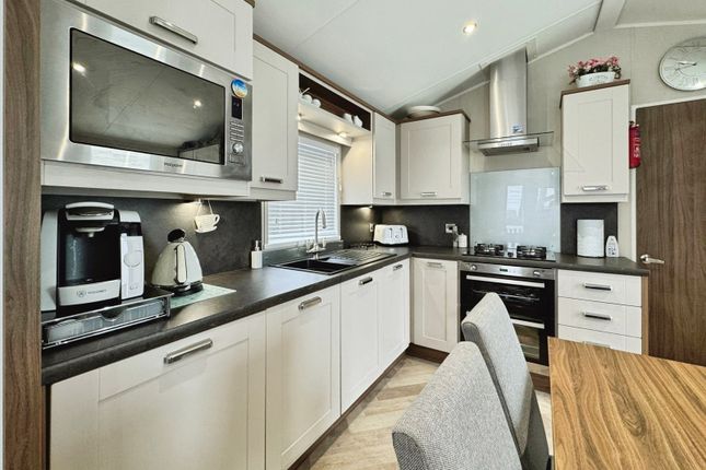 Plot 98, Killigarth Caravan Park,, Killigarth, Cornwall photo 5