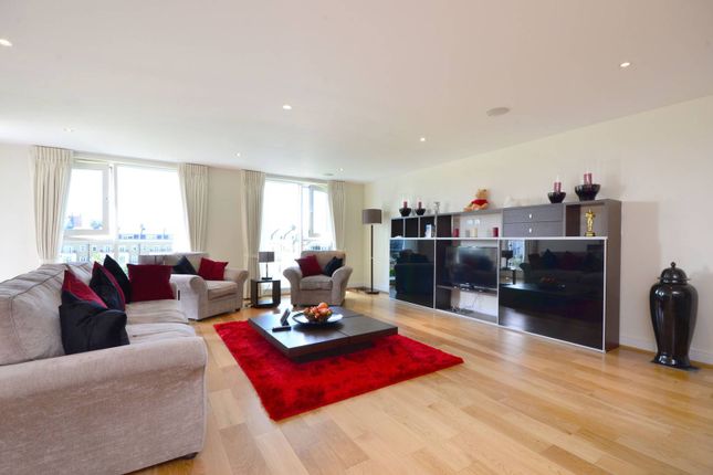 Thumbnail Flat to rent in Imperial Wharf, Imperial Wharf, London