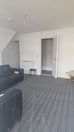 104 Gorton Road, STOCKPORT photo 3