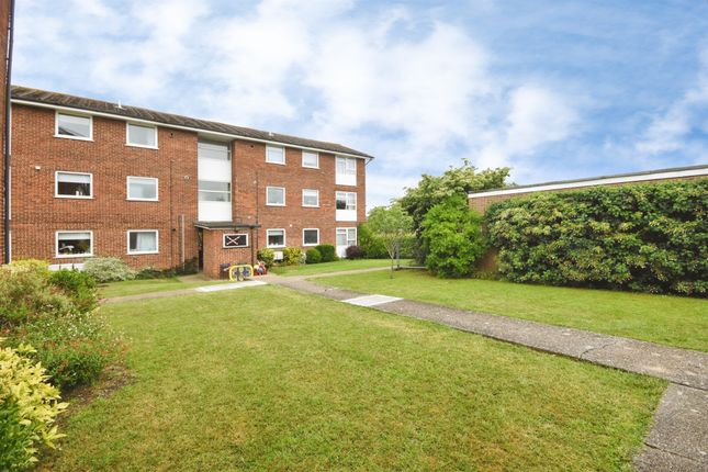 74, Millfields, Chelmsford photo 4