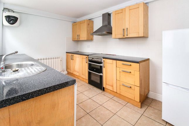 Lower Flat, The Gables,, Andover Road, Ludgershall photo 5