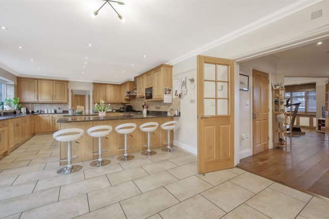 Detached house for sale in Briarswood, Goffs Oak, Waltham Cross