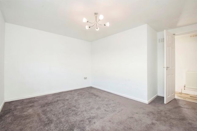 Flat for sale in Carradale Place, Linwood, Paisley