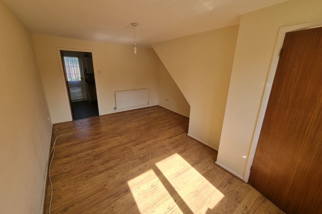 15, Swansea photo 2