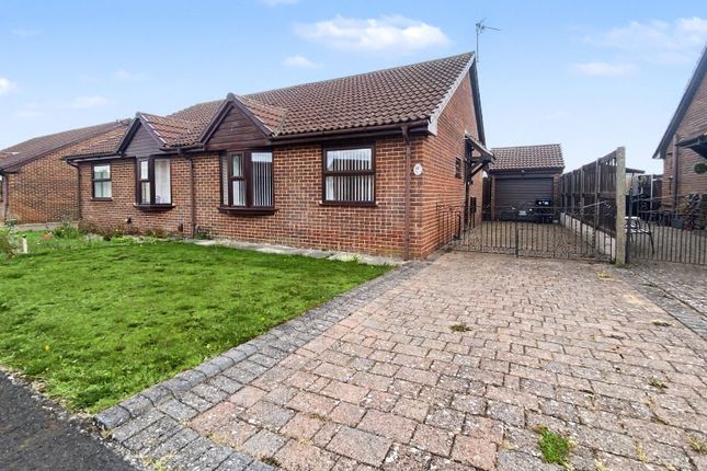 2-bed house on 18, Woffindin Close, Grantham, £194,950