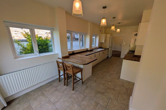18, Cecil Road, Hale, Altrincham photo 5