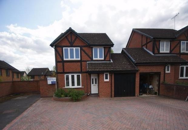 Thumbnail Semi-detached house to rent in Ratby Close, Lower Earley, Reading