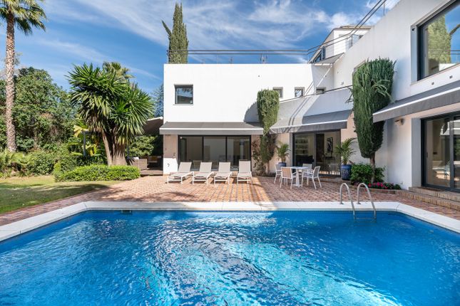 Thumbnail Villa for sale in Nueva Andalucia, El Rosario, Marbella, Málaga, Andalusia, Spain