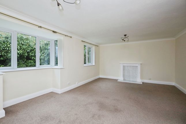 1, Shelley Park, Heathfield photo 2
