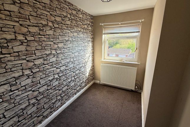 45, Vicar Road, ROTHERHAM photo 5