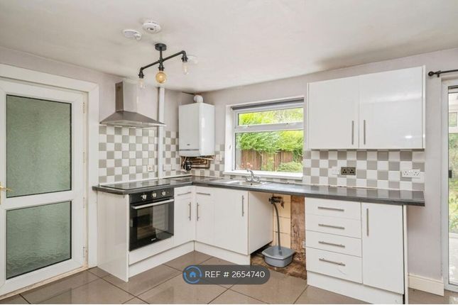 Davies Drive, Uttoxeter photo 3