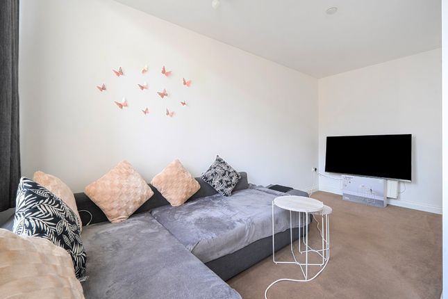 Apartment 501, Devonshire House, 40, Great Charles Street Queensway, West Midlands photo 4