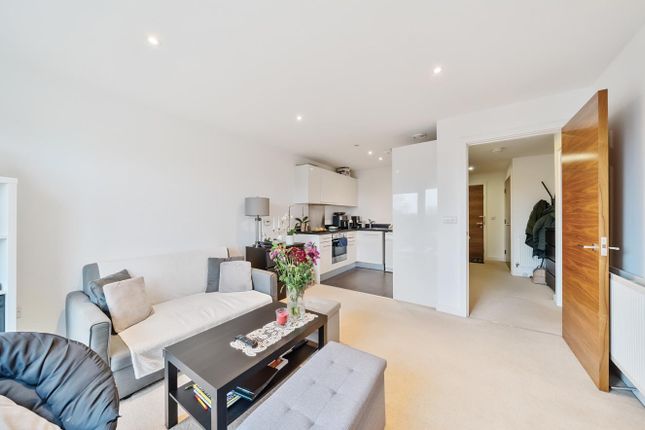 Flat for sale in Henry Court, Stanmore Place