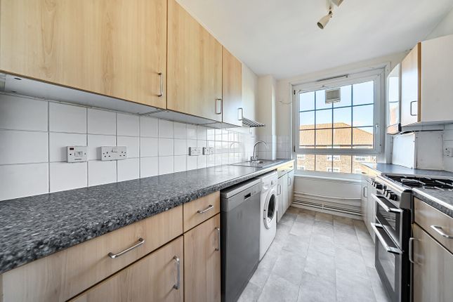 20, Barville Close, London photo 3