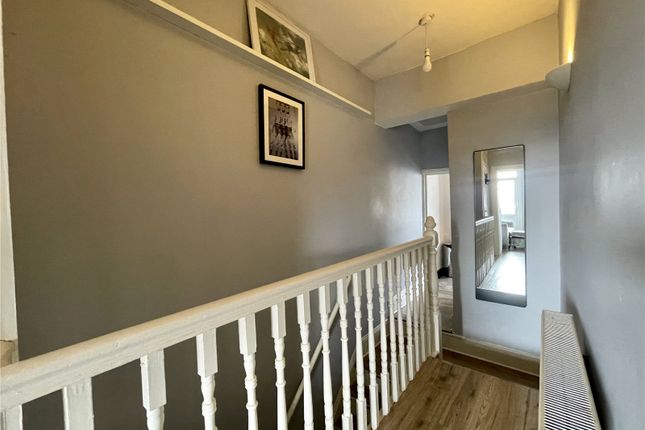 Flat for sale in Park View Road, Welling, Kent