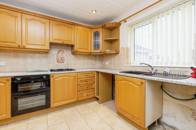51, Dellfield Avenue, Lincoln photo 2