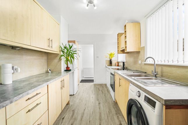 4, Dundonald Road, Irvine photo 4