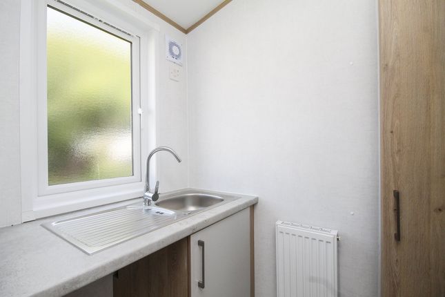 Mobile/park home for sale in Warners Lane, Selsey, Chichester
