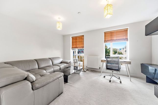 256, Cavendish Road, London photo 4