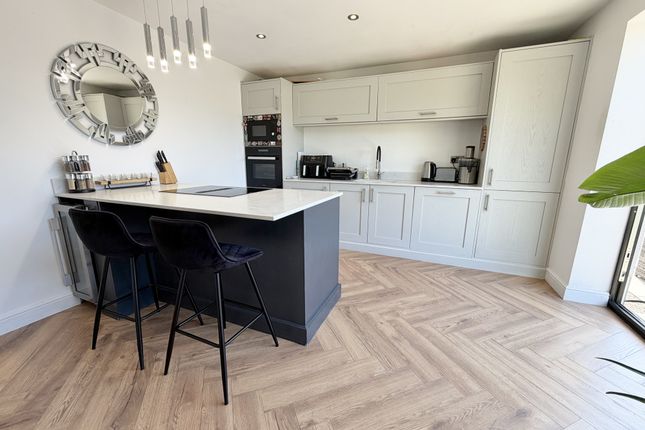 8, Brockway, Poulton-Le-Fylde photo 4
