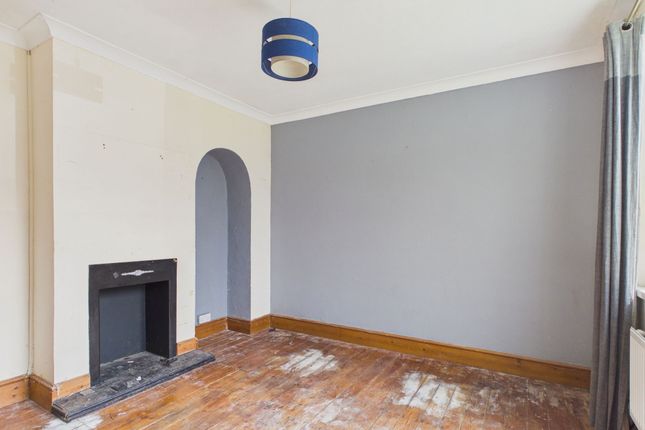 26 Sycamore Avenue, Barry photo 4