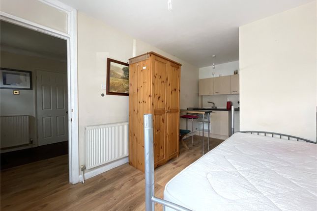 Thumbnail End terrace house to rent in Catherines Close, West Drayton