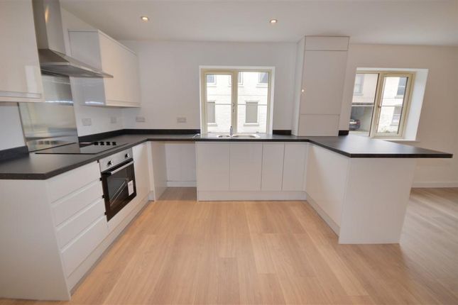 Town house for sale in Chapel House Court, Selby