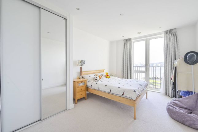 Thumbnail Flat for sale in Shackleton Way, Gallions Reach, London