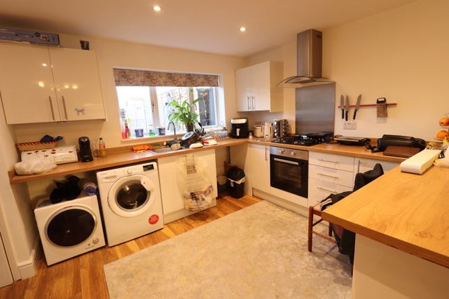 51, Wilsner, Basildon photo 3