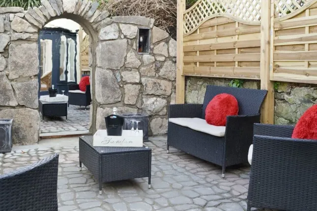 Cowell Cottage, Chapel Street, Beaumaris photo 3