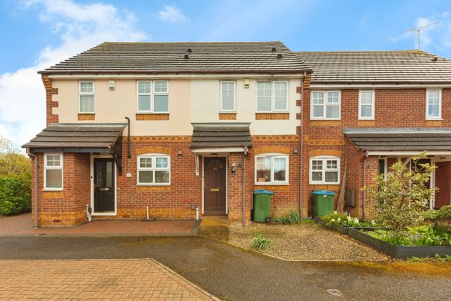 Thumbnail Terraced house for sale in Holly Drive, Aylesbury