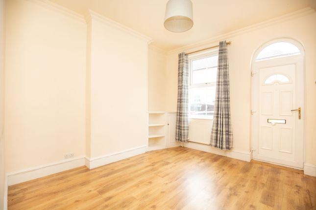 26, Erdington Road, Atherstone photo 3
