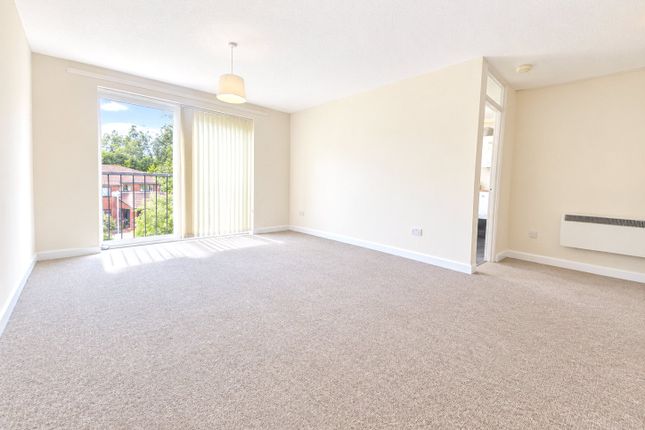 6, Westbury Court, Westbury-on-Trym photo 2