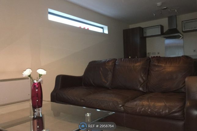 Apartment, Lock The Decks, Runcorn photo 2