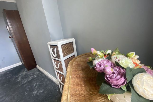 Room 3 9, Cordon Street, Cambridgeshire photo 3
