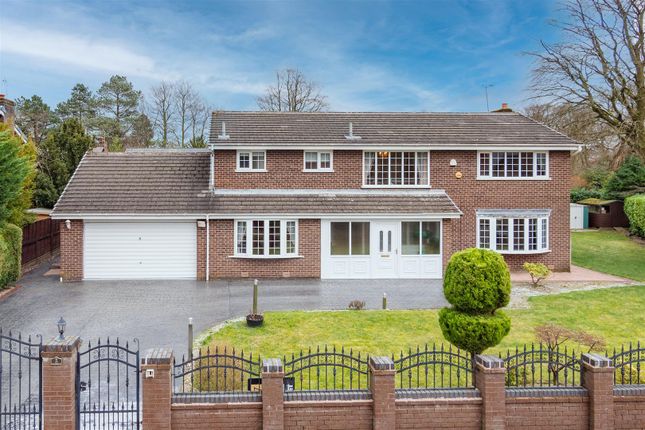 Thumbnail Detached house for sale in Normanby Chase, Altrincham