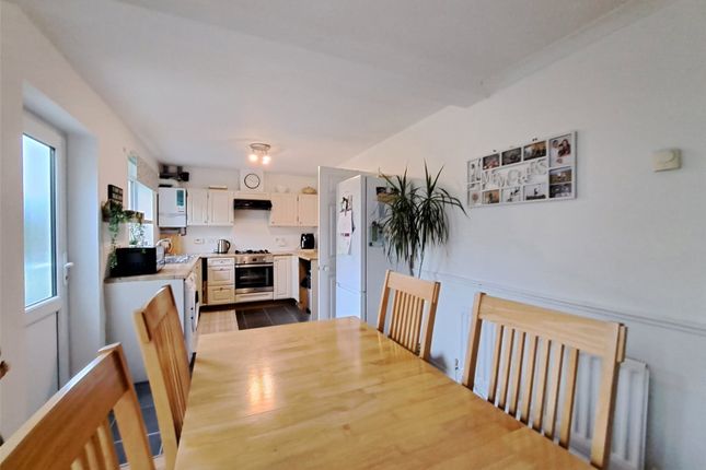 19, Beale Way, Somerset photo 4