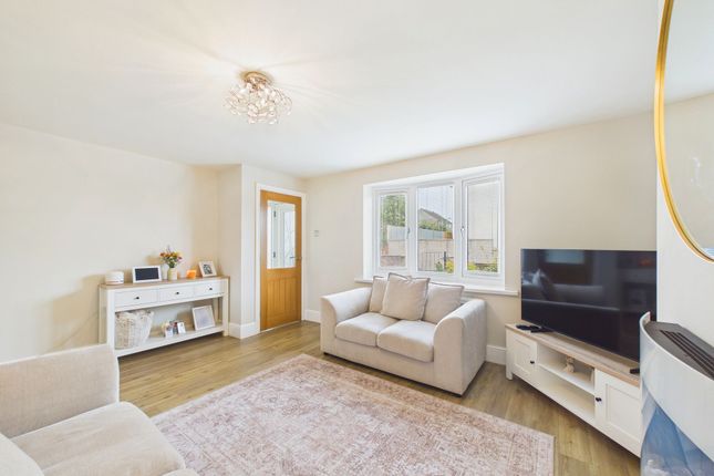 5 Thornfield Close, Cleator Moor photo 4