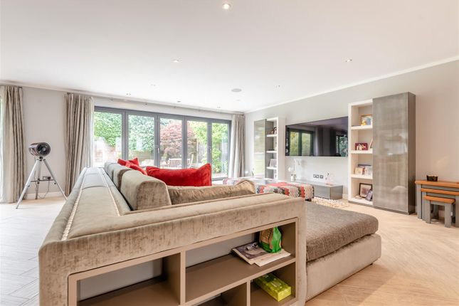 8646188-Interior14.Jpg