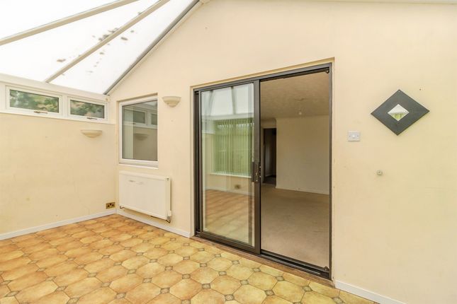 41, Isaacson Drive, Milton Keynes photo 3