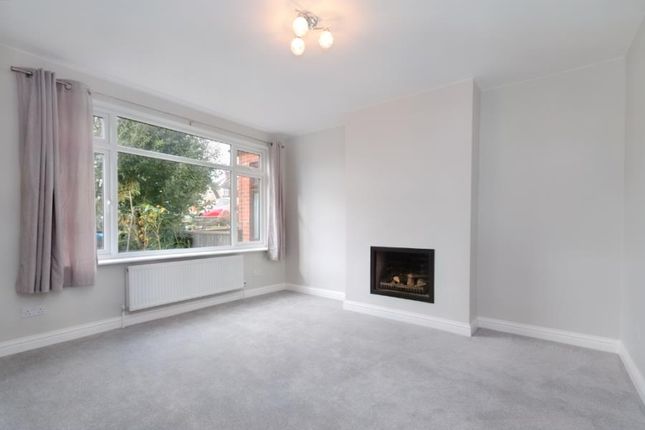 31, Oakdene Drive, Surbiton photo 4