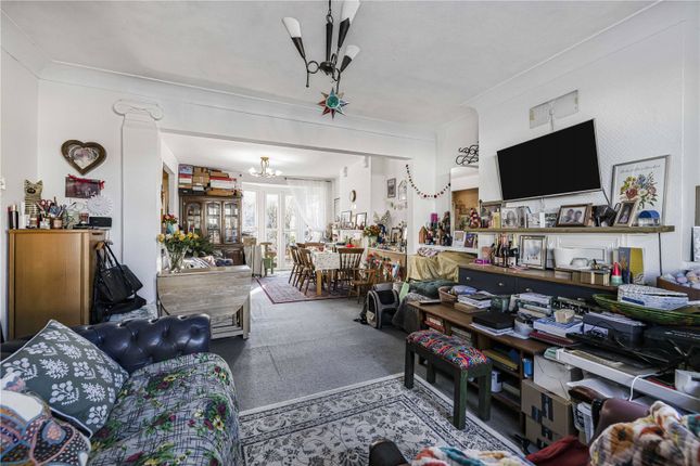 28, Glennie Road, West Norwood photo 3