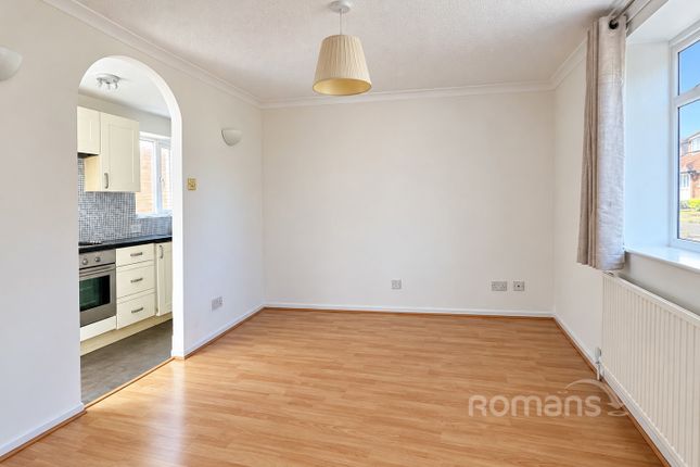 49, Wargrove Drive, Sandhurst photo 2