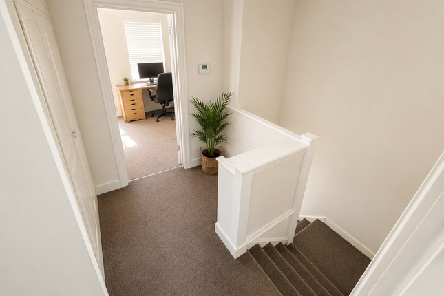 17 Douglas Close, Worthing photo 5