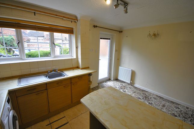 4, St. Marys Gate, Doncaster photo 3