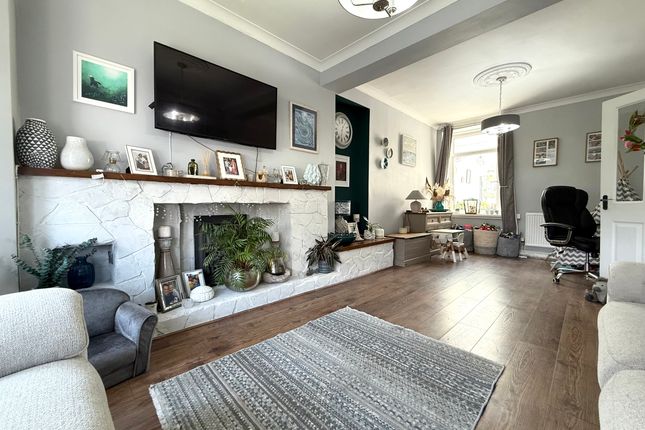 9 Brynheulog Terrace, Aberdare photo 3