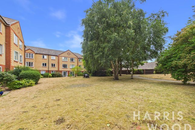 Flat 222, Cranmere Court, Colchester photo 4