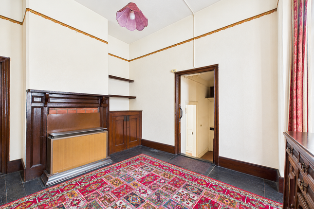 The Lodge, Church Road, High Wycombe photo 3
